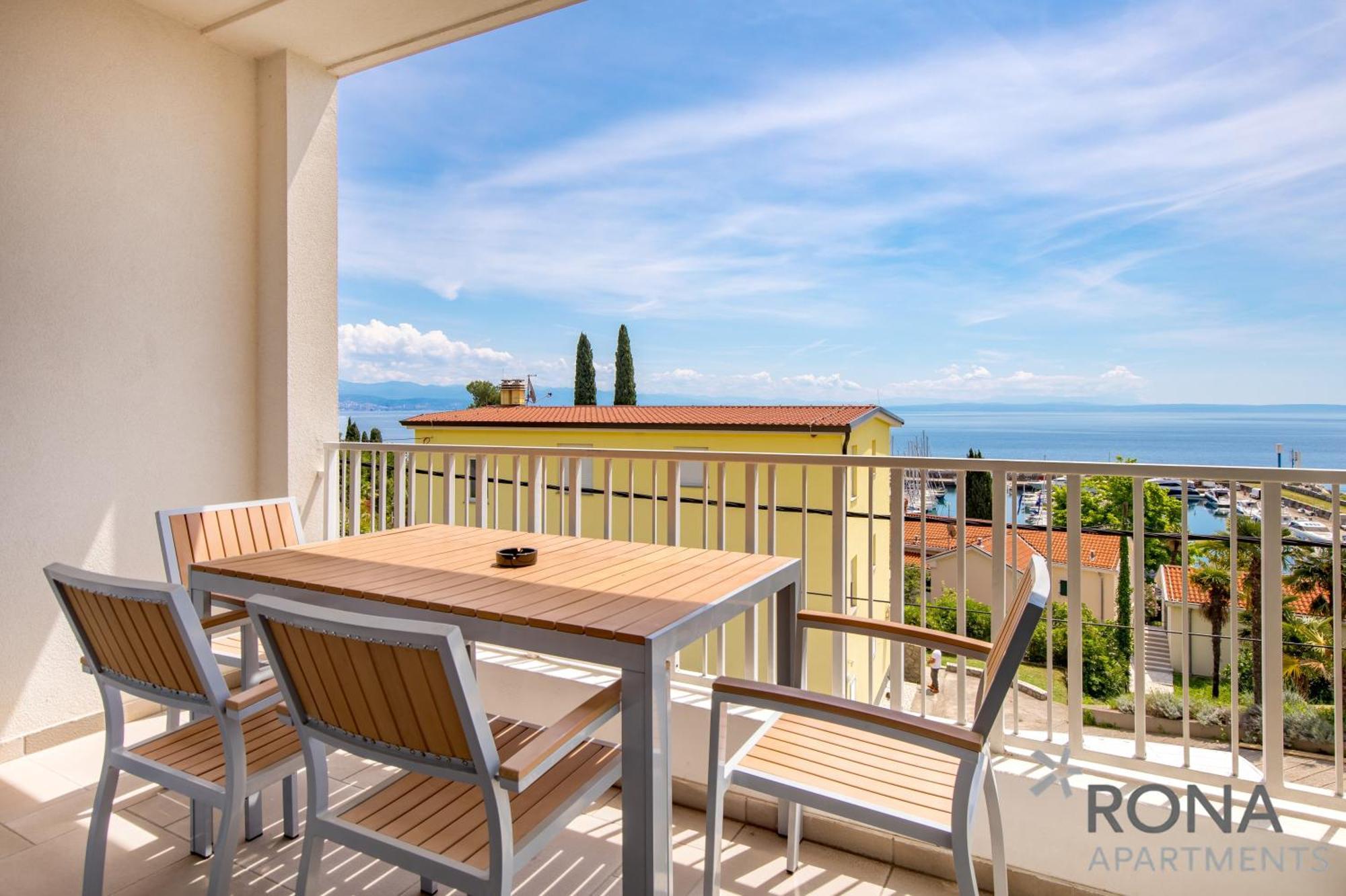 Apartments Rona Erea Icici Ngoại thất bức ảnh